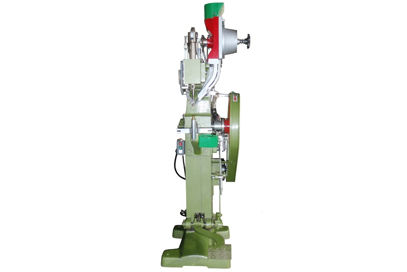 105L Semi-Automatic Snap Fastening Machine