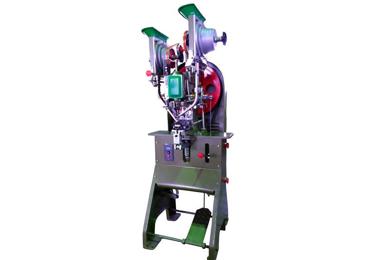 202A Automatic Snap Fastening Machine