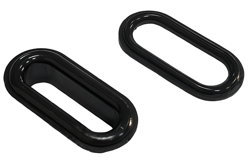 22x7 mm Plastic eyelet oval shape
