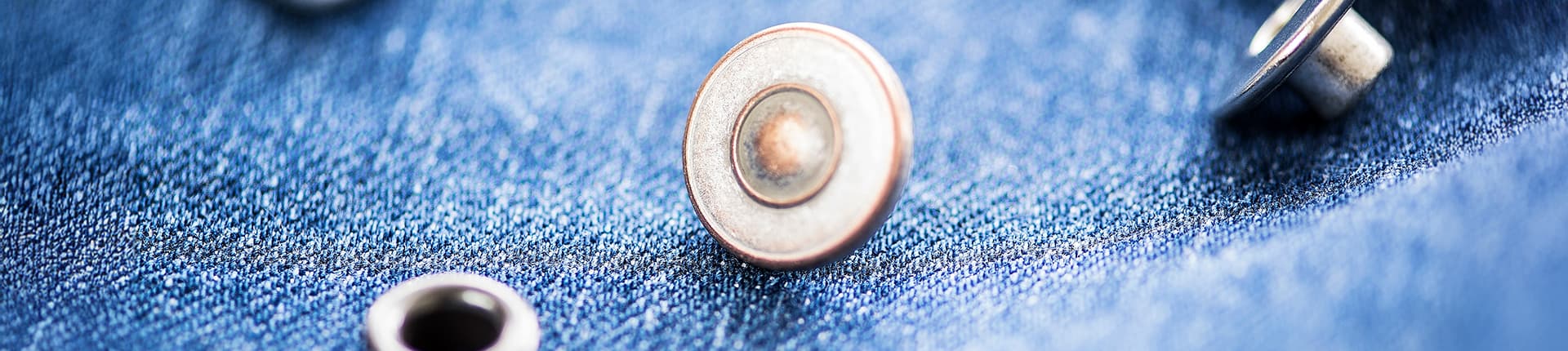 Jean Button / Rivet