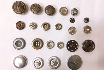 Sewing Buttons / Fasteners
